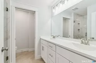 370 Emmett St, Bristol, CT 06010 - Photo 16