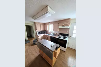 44 Steele Street, New Britain, CT 06052 - Photo 6