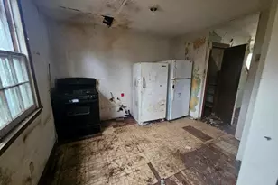 430 Black Rock Ave, New Britain, CT 06052 - Photo 6