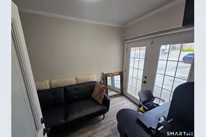 40 Main Street, Meriden, CT 06451 - Photo 18