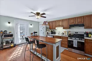 538 Chapel St, New Haven, CT 06511 - Photo 6