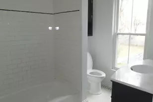 220 Naubuc Ave, East Hartford, CT 06118 - Photo 12