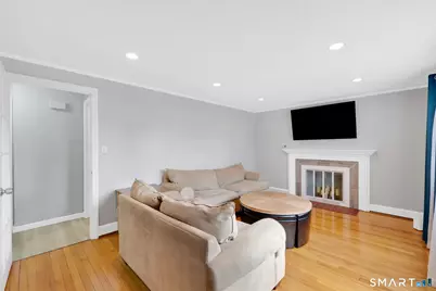 78 Edgemont Avenue, West Hartford, CT 06110 - Photo 4