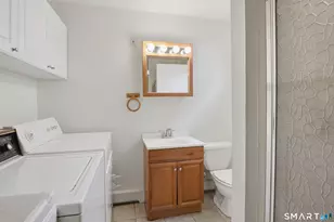 1009 E Broadway, Milford, CT 06460 - Photo 16