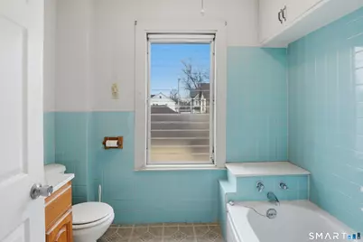 1009 East Broadway, Milford, CT 06460 - Photo 22