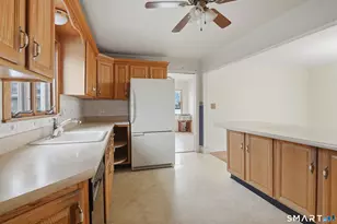 1009 E Broadway, Milford, CT 06460 - Photo 10