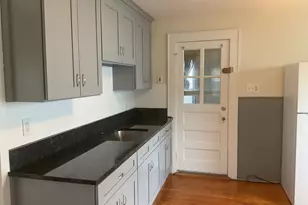 340 Knowlton St, Stratford, CT 06615 - Photo 2