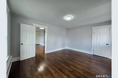 38 Beverly Avenue, Waterbury, CT 06704 - Photo 4