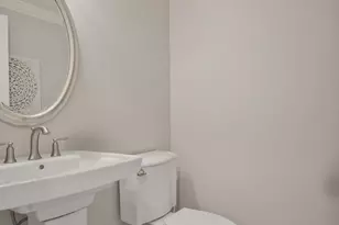 10 Litchfield Dr, Simsbury, CT 06070 - Photo 10