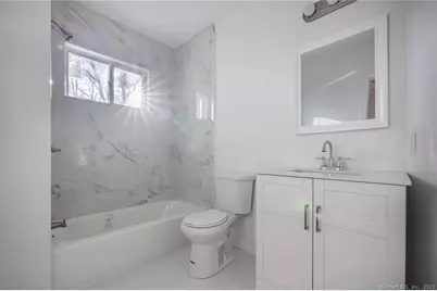 340 Pleasantview Avenue #2nd/3rd floors, Bridgeport, CT 06606 - Photo 10