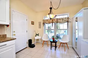 246 Kenswick Ln, Windsor, CT 06095 - Photo 12