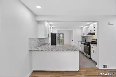 321 Franklin Road, Hamden, CT 06517 - Photo 4