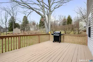 20 Driftway Rd, Danbury, CT 06811 - Photo 10