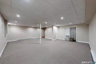 20 Driftway Rd, Danbury, CT 06811 - Photo 32