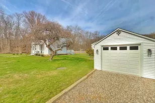 112 Georgetown Rd, Weston, CT 06883 - Photo 22