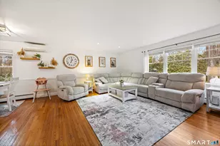 22 Beach Park Rd, Clinton, CT 06413 - Photo 6