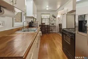 59 Hinckley St, Norwich, CT 06360 - Photo 20