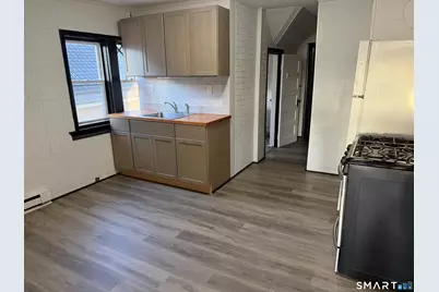 39 Houston Street #3, New Haven, CT 06513 - Photo 2