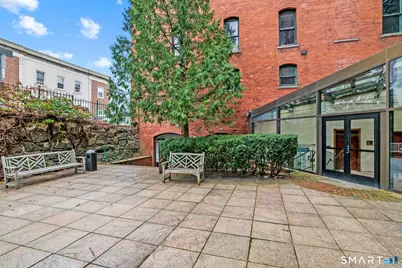 12 Masonic Street, New London, CT 06320 - Photo 8