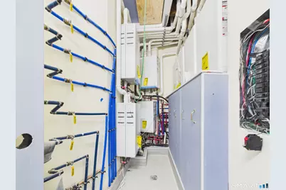 12 Masonic Street, New London, CT 06320 - Photo 16