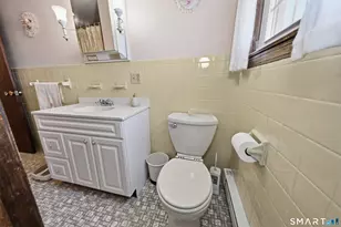 11 Woodmere Rd, Waterbury, CT 06705 - Photo 28