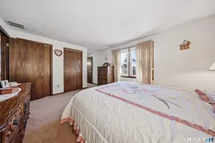 11 Woodmere Rd, Waterbury, CT 06705 - Photo 26