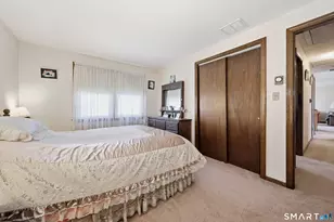 11 Woodmere Rd, Waterbury, CT 06705 - Photo 24