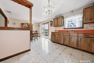 11 Woodmere Road, Waterbury, CT 06705 - Photo 18