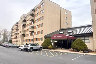 96 Putter Dr, Wallingford, CT 06492 - Photo 2