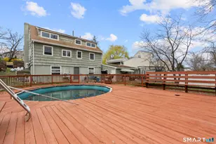 104 Oakdale St, Bridgeport, CT 06606 - Photo 36