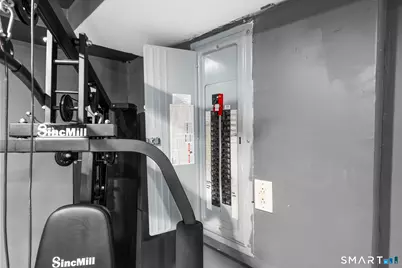 104 Oakdale Street, Bridgeport, CT 06606 - Photo 24