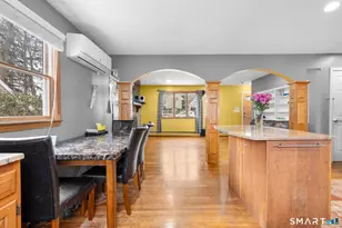 104 Oakdale St, Bridgeport, CT 06606 - Photo 6