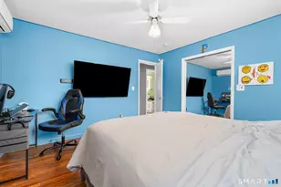 104 Oakdale St, Bridgeport, CT 06606 - Photo 20