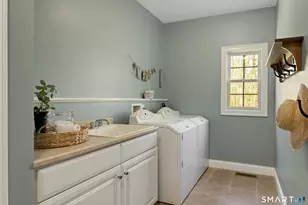 6 Hoseye Coach Rd, Newtown, CT 06482 - Photo 12
