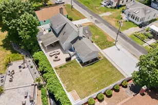 56 Columbus Ave, Old Lyme, CT 06371 - Photo 10