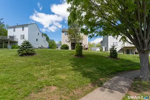 8 Foot Cir, Wallingford, CT 06492 - Photo 38