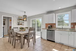 8 Foot Cir, Wallingford, CT 06492 - Photo 12