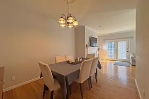 28 Home Pl, Greenwich, CT 06830 - Photo 8