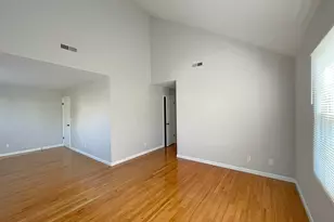 28 Home Pl, Greenwich, CT 06830 - Photo 16