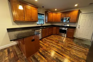 25 Lester Ave, Stonington, CT 06379 - Photo 12