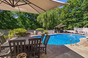 66 Dogwood Ln, Trumbull, CT 06611 - Photo 32