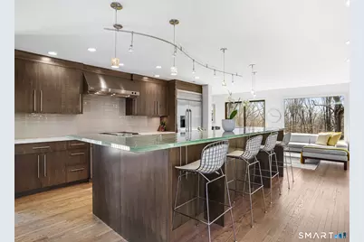 66 Dogwood Lane, Trumbull, CT 06611 - Photo 6