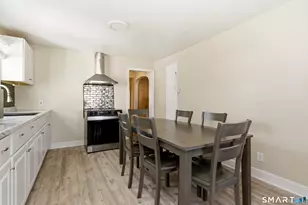 170 Hillside Ave, Bridgeport, CT 06604 - Photo 8