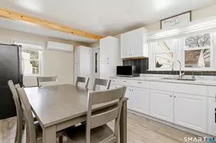 170 Hillside Ave, Bridgeport, CT 06604 - Photo 10