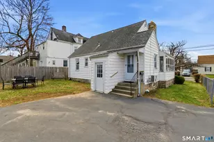 170 Hillside Ave, Bridgeport, CT 06604 - Photo 34