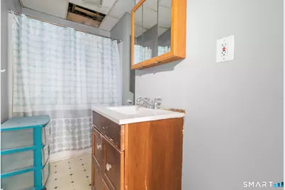 26 Rosemary Street, New London, CT 06320 - Photo 10