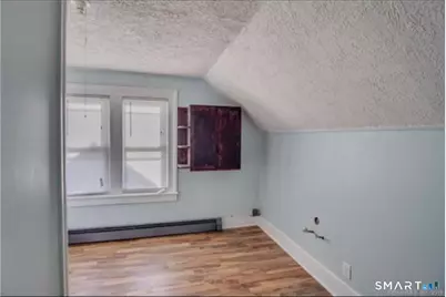 36 Lee Avenue, Bridgeport, CT 06605 - Photo 22