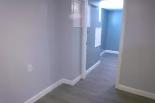 114 -116 B Laurel Pl, Bridgeport, CT 06604 - Photo 8