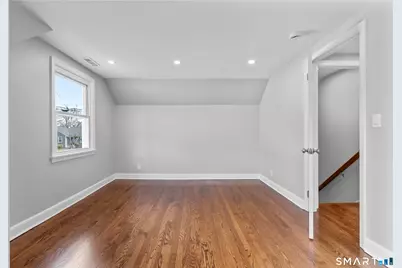 7 Fairview Avenue, Trumbull, CT 06611 - Photo 12