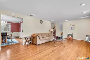 46 Burnwood Dr, Bloomfield, CT 06002 - Photo 6